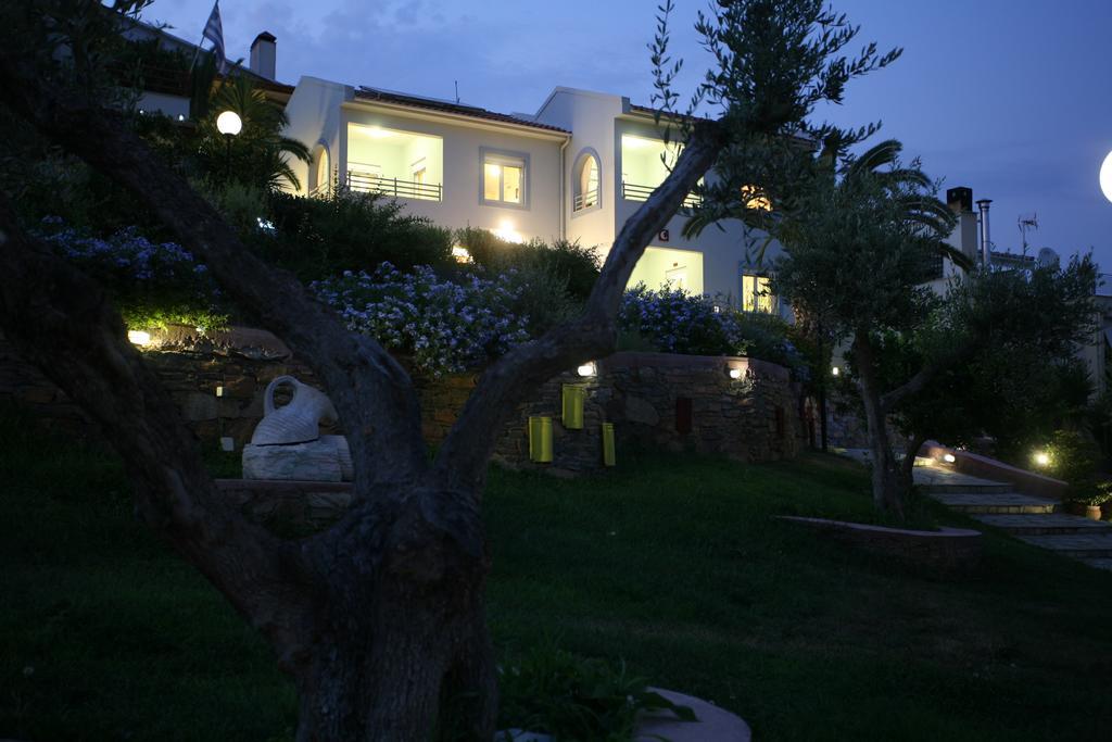 Aigli Apartments เนอา อันคิอาลอส ภายนอก รูปภาพ